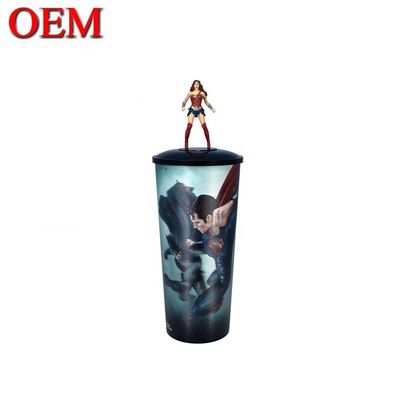 カスタマイズされた 可愛いプラスチック トッパー キャラクター カップ トッパー フィギュア オム 漫画 フィギュア カップ