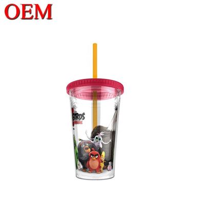 カスタムフィギュア ダブルウォール プラスチックストローカップ 再利用可能な水カップ OEM プラスチック玩具工場